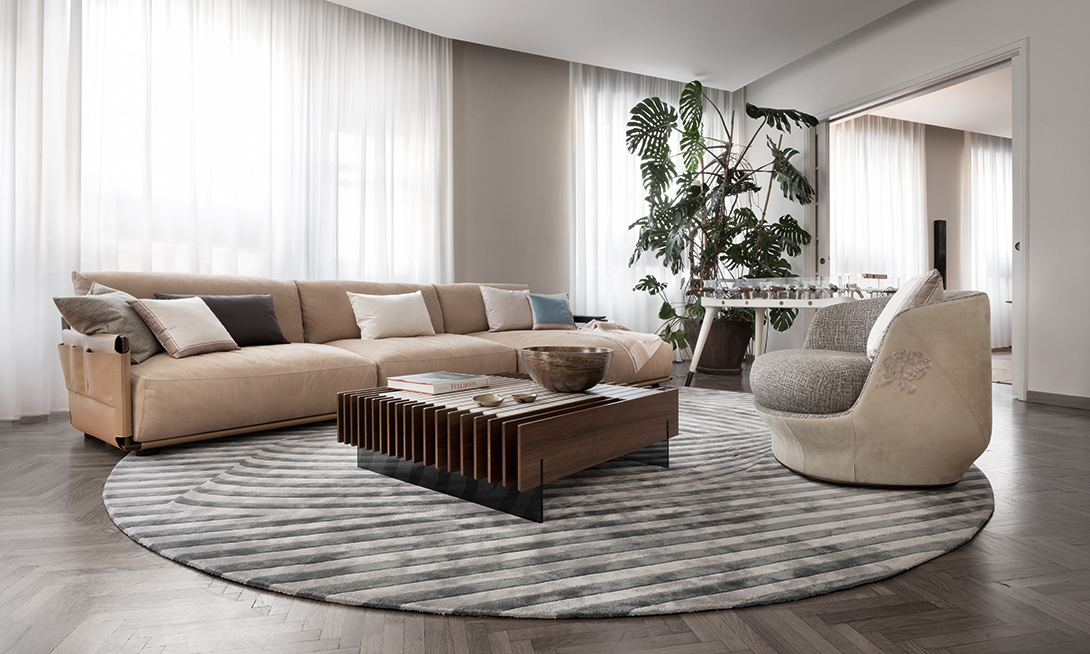 product-grid-gallery-item